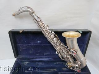 Vintage Cg Conn Ltd.  Fancy Etched Saxophone Serial No.  M239254 Pat 