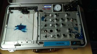 Stoelting Ultrascribe Polygraph Instrument Vintage Lie Detector