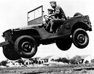 U.  S.  Soldiers Testing A Jeep 8 " X 10 " World War Ii Ww2 Photo 603