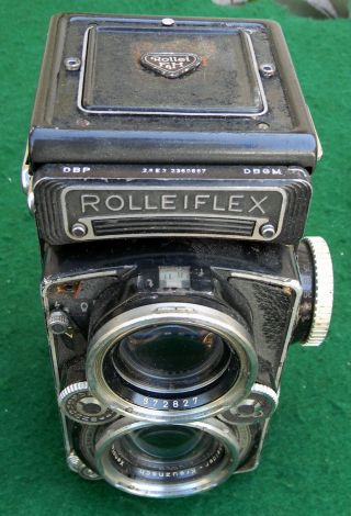 Vintage Rolleiflex Twin Lens Camera With Xenotar F2.  8 80mm
