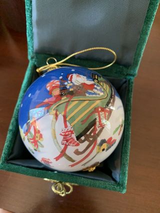2003 Li Bien Hand Painted Santa Sleigh Christmas Ornament Round Green Gift Box