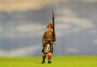 Vintage Britains Lead Toy Soldiers - Scottish - Buy 2 Figures,  Get 1 - 421