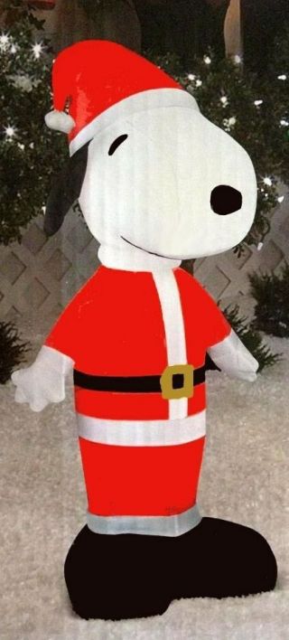 Snoopy Christmas Display Peanuts Lighted Gemmy Inflatable Santa 3.  5 