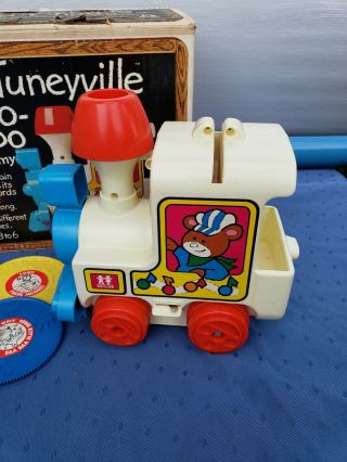 1975 THE TUNEYVILLE CHOO - CHOO BY TOMY WITH 4 RECORDS not 2