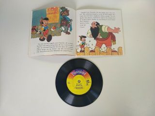 10 Different - Walt Disney’s 24 Page Read Along Book & Record Pinocchio Winnie, 2