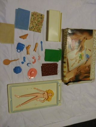 Vintage 1981 Tomy Flip And Fold Fashions