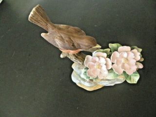 Porcelain Robin Bird Figurine With Flowers