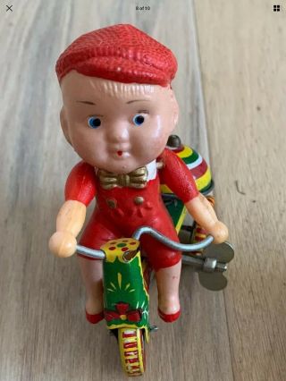 TIN TOY RINGING TRICYCLE WIND UP TOY,  MADE IN CHINA BOX vintage 2