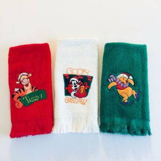 Vintage Disney Winnie The Pooh,  Goofy,  Tigger Christmas Hand Towels / Fingertip