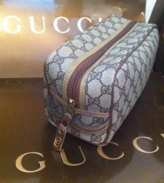 Gucci Exc Vintage Gg Logo Leather Dopp Kit Travel Toiletries Case Cosmetics Bag