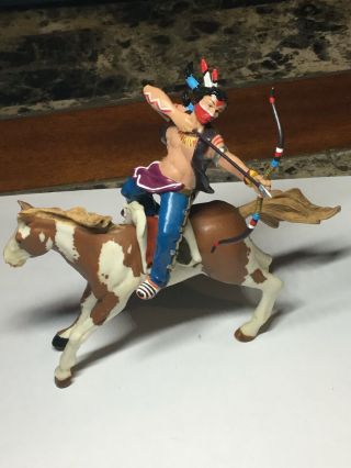 1999 Papo Wild West Western Indian Riding Horse Shooting An Arrow Hard Plastic