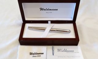 Waldmann Solid Silver 925 Fountain Pen With 18k Solid Gold Nib In Size M - Nos