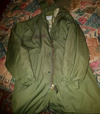 Vintage M - 1951 Fishtail Parka With Liner And Wolf Fur Hood Size S (fits Large)