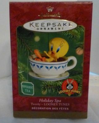 2001 Hallmark Keepsake Ornament Looney Tunes Holiday Spa Tweety Bird 2