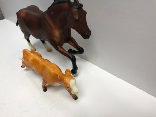 Breyer Horse ROPING HORSE and CALF No.  6002 2