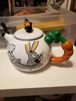 Vintage Looney Tunes Bugs Bunny,  Daffy Duck Lid With Carrot Handle Tea Pot