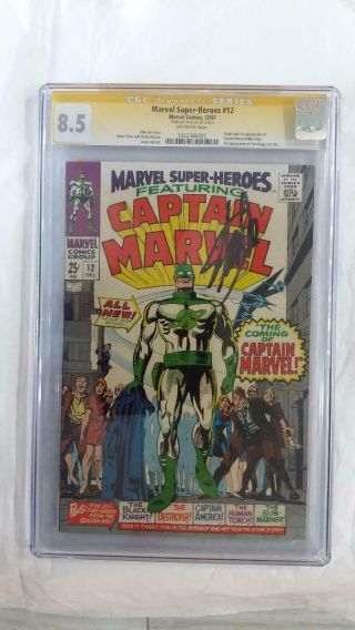 Marvel - Heroes 12 Cgc 8.  5 Ss Signed Stan Lee 1st App Of Captain Marvel