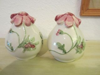 Vintage Shawnee Salt & Pepper Shakers Pink Flowers 3.  5 " X 3 " Usa
