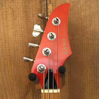Hondo H - 887 FAME Series Vintage Electric Bass Guitar BC Warlock Style Red and Bl 3