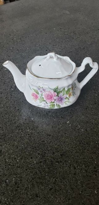Teapot Arthur Wood And Son: White With Pink,  Purple & Yellow Flowers,  Gold Trim