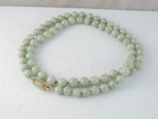 VINTAGE CHINESE SOLID 14K GOLD LONG GREEN JADE BEAD NECKLACE 29 INCHES 2