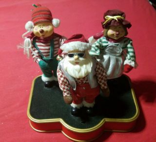 Rare Vintage Animated Musical Santa & Elves Dance To Santa Claus Is Coming