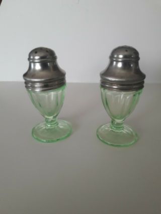 Vintage Green Vasaline/uranium Salt And Pepper Shakers.  3 " Tall
