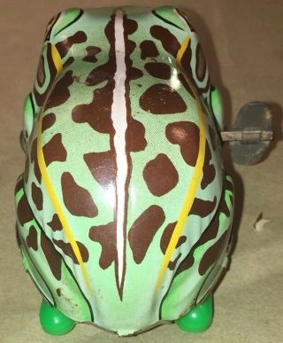 No 2125 Made in Japan Yonezawa Yone Wind Up Frog Tin Litho Toy 3