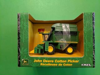 Ertl John Deere Cotton Picker 9986