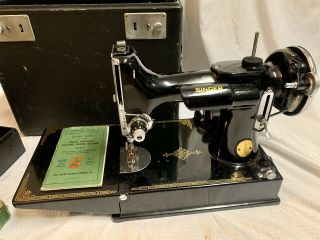 Vintage 1939 Singer 221 - 1 Featherweight Sewing Machine W/ Case &