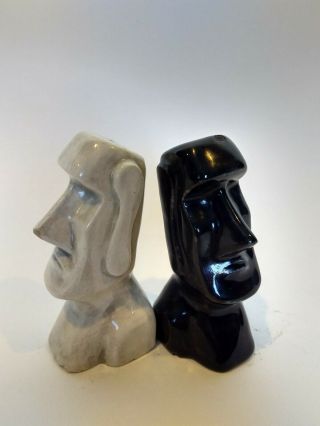 Vintage Easter Island Tiki Salt and Pepper Shakers Black and White 3