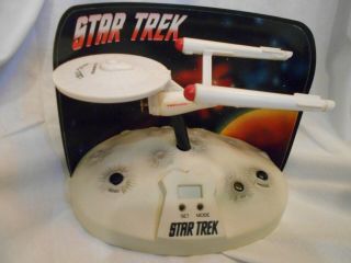 Calling All Trekkies Vintage Star Trek - The U.  S.  S.  Enterprise - Alarm Clock