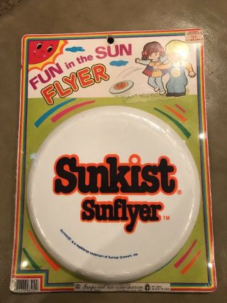 Vintage Sunkist Sunflyer Sunkist Growers Inc.  Frisbee Imperial Toys 1983