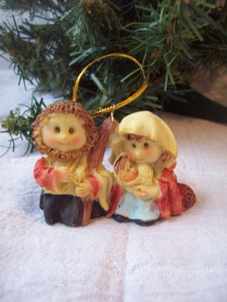 Nativity Ornament Joseph Mary Baby Jesus Resin Ornament Childlike Holy Family