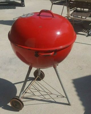 VINTAGE WEBER KETTLE GRILL RED METAL HANDLES WOOD DALE ILL.  21 INCH 3