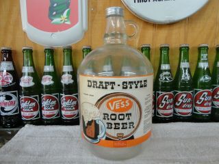 Vess Draft Root Beer Soda Fountain Syrup Paper Label Clear Gallon Jug