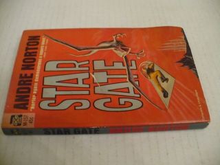 STAR GATE BY ANDRE NORTON - ACE M - 157 - LATE 1960 ' s SF PB ED - DRIED WATER BTTM EDGE 2