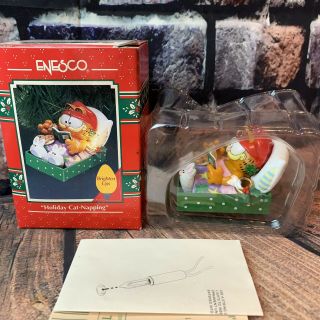 Enesco 1992 - 1993 Garfield Christmas Ornament Holiday Cat - Napping