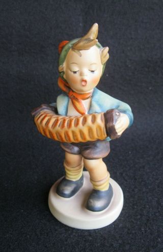 Goebel Hummel Figurine 185,  " Accordion Boy " With Bee Mark,  1960 - 1972