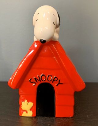 Vintage Treasure Craft Peanuts Snoopy Ceramic Coin Bank Dog House Woodstock 6” 3