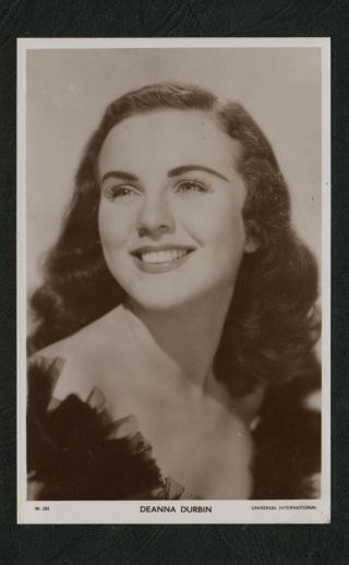 S1657) Vintage Postcard Real Photo Uni Studio Picturegoer Card Deanna Durbin