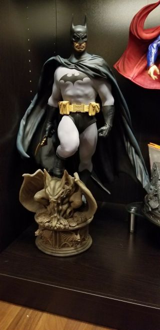 Sideshow Collectibles Batman Premium Format Exclusive Statue Dc Comics