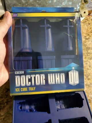 Doctor Who Ice Cubes Tray - Tardis & Daleks Silicone Mold
