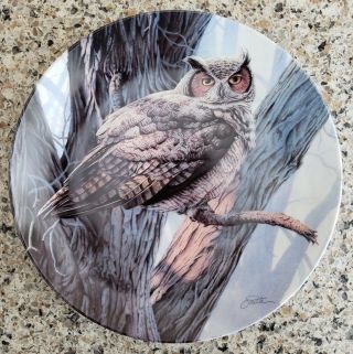 1988 " The Great Horned Owl " Limited Edition Collector Plate By Daniel Smith