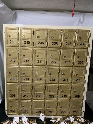30 Unit Mail Boxes Bank Unit Rear Load Vintage Commercial Mailboxes Ups All Keys