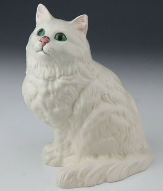 Vintage Signed Royal Doulton White Persian Cat Seated Ceramic Figurine Nr Dms