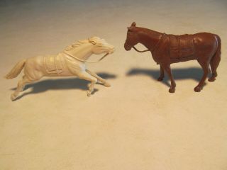 2 Vintage Marx Wagon Train/custer/fort Apache Indian Ponies