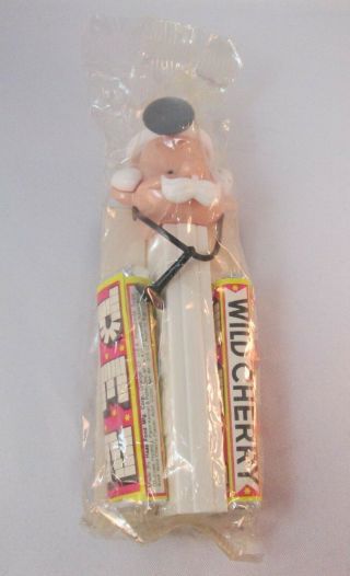 Vintage Doctor Pez Dispenser - White - Candy - In Plastic - No Feet