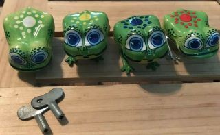 4 - Vintage Tin Toy Wind - Up Jumping Frog Made In Japan,  Nos