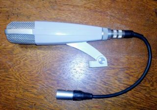 Sennheiser Md421 N Vintage Cardioid Microphone Md 421 W/ Clip,  Adapter Cable